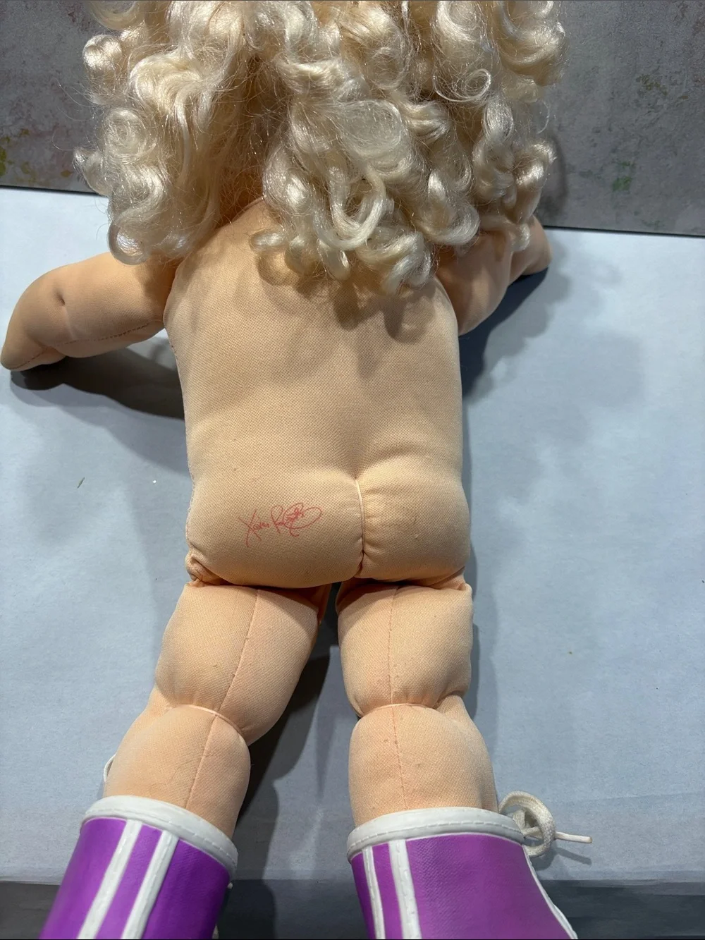1990s Cabbage Patch cornsilk doll green eyes dimple chin purple lace up shoes